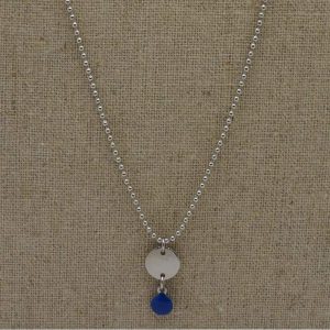 Collier Miléna bleu en acier inoxydable argenté avec sequin rond et breloque émaillée